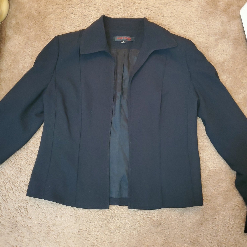 Anne Klein black suit - Picture 10 of 14